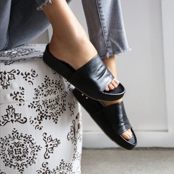 Flatform Slide Sandals